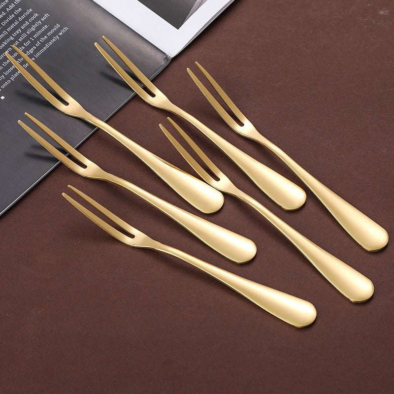 Set of 15 Stainless Steel Cocktail Forks, Ideal for Appetizers, Small Crab Dishes, And Desserts, Featuring a Carved Fruit Design, Perfect for Cheese, Olives, Salad, Escargot, And Charcuterie Boards, Suitable for Restaurant Use