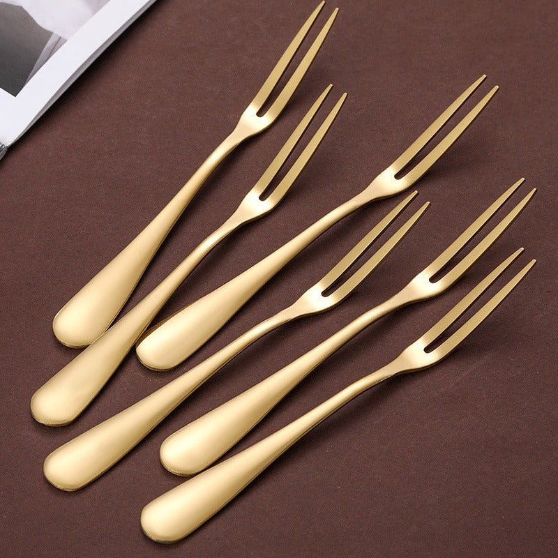 Set of 15 Stainless Steel Cocktail Forks, Ideal for Appetizers, Small Crab Dishes, And Desserts, Featuring a Carved Fruit Design, Perfect for Cheese, Olives, Salad, Escargot, And Charcuterie Boards, Suitable for Restaurant Use