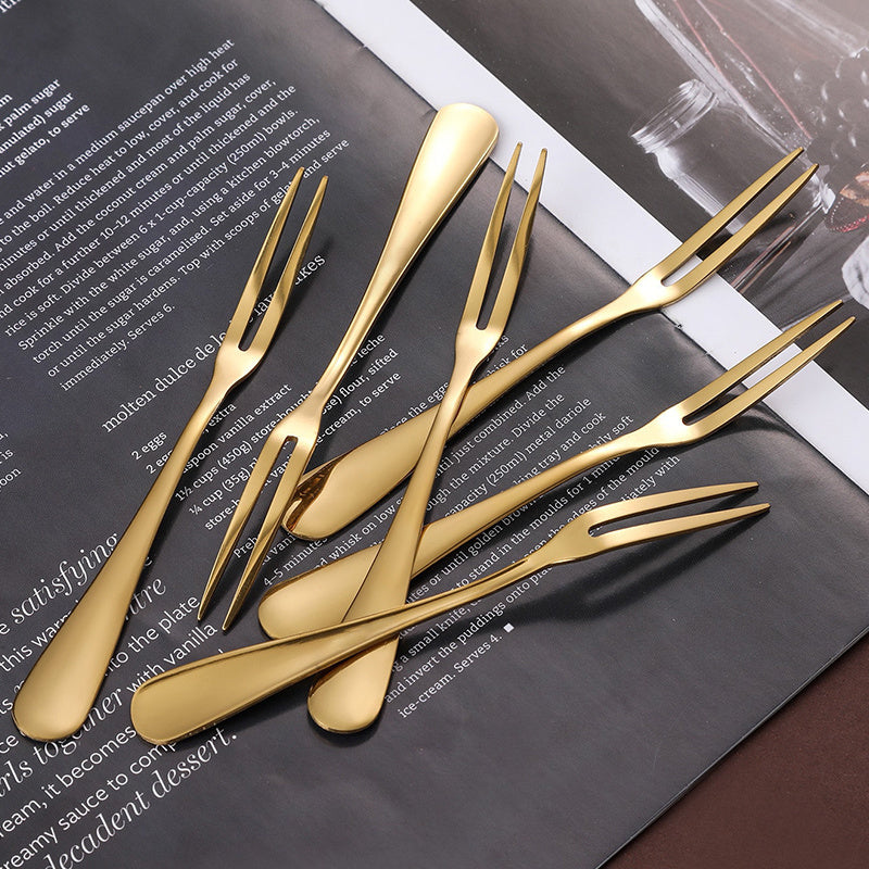 Set of 15 Stainless Steel Cocktail Forks, Ideal for Appetizers, Small Crab Dishes, And Desserts, Featuring a Carved Fruit Design, Perfect for Cheese, Olives, Salad, Escargot, And Charcuterie Boards, Suitable for Restaurant Use