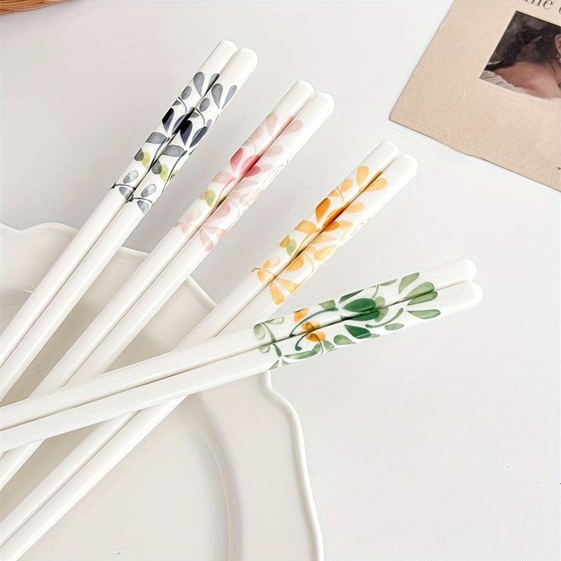 4\u002F10 Double Ceramic Chopsticks with Seasonal Floral Patterns, Aesthetically Pleasing, Non-Slip, Heat-Resistant, Clean And Hygienic, Easy to Wash, Suitable for Family Dining, Table Additions