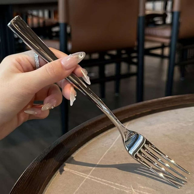 Heavy-Duty Korean-Style Long Handle Fork - 304 Stainless Steel Pasta & Salad Utensil with Elegant Korean Niche Design, Durable - Fork Suitable for, Restaurants, Ideal Gift for Men & Women (Men' & Women')