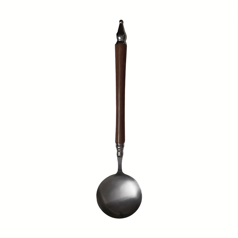 Popular Stainless Steel Spoon Designed to Resemble Rosewood