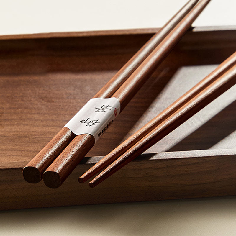 Natural Black Walnut Wooden Chopsticks | High-End Household, Spaghetti and Kitchen Cooking, Square, Solid Wood Non-Slip, Wooden Tableware, Kitchen Utensils