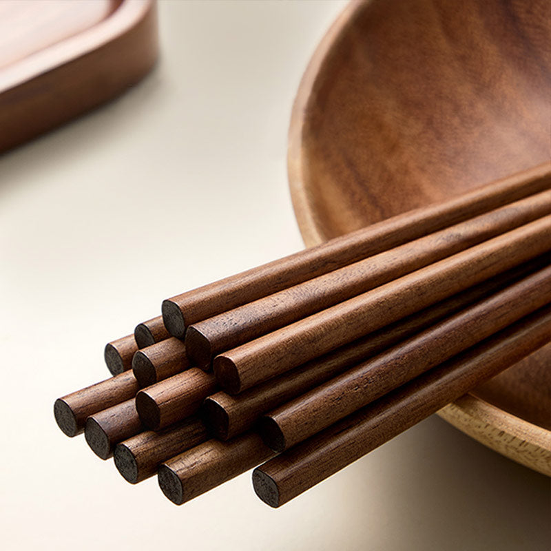 Natural Black Walnut Wooden Chopsticks | High-End Household, Spaghetti and Kitchen Cooking, Square, Solid Wood Non-Slip, Wooden Tableware, Kitchen Utensils